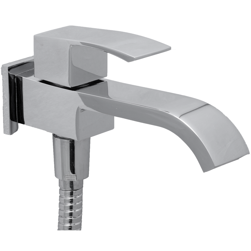 202055 - Two way bib cock with aerator and wall flange